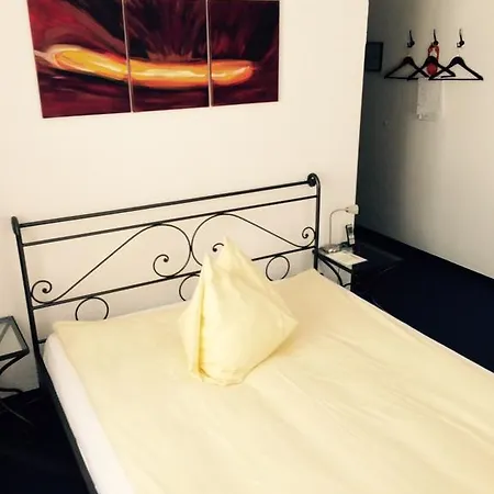 Hotel R5 Budget - Chur Hotell Chur